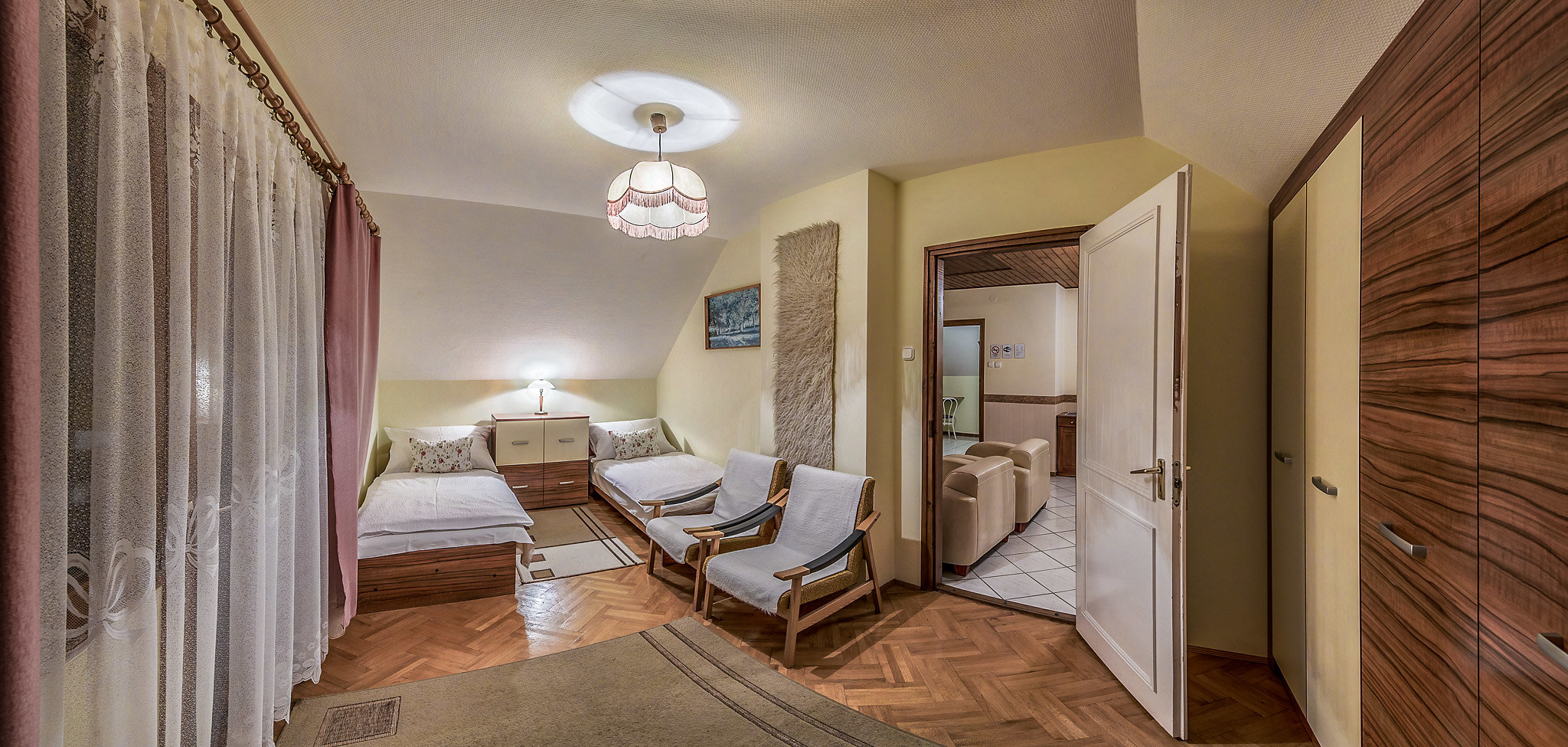 Hogyan alakult ki a munkásszállás, mint koncepció? A munkásszállások története az ipari forradalomtól napjainkig